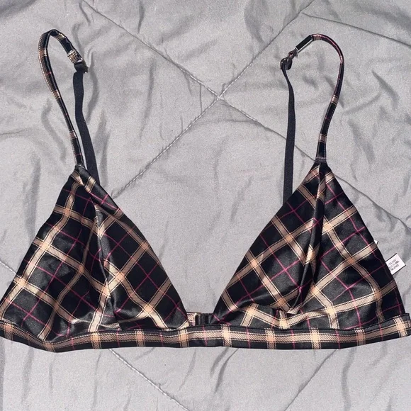 Victoria’s Secret Bralette - Picture 1 of 4